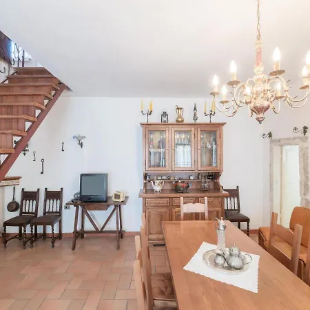 Belvilla By Oyo Casa Angelica *